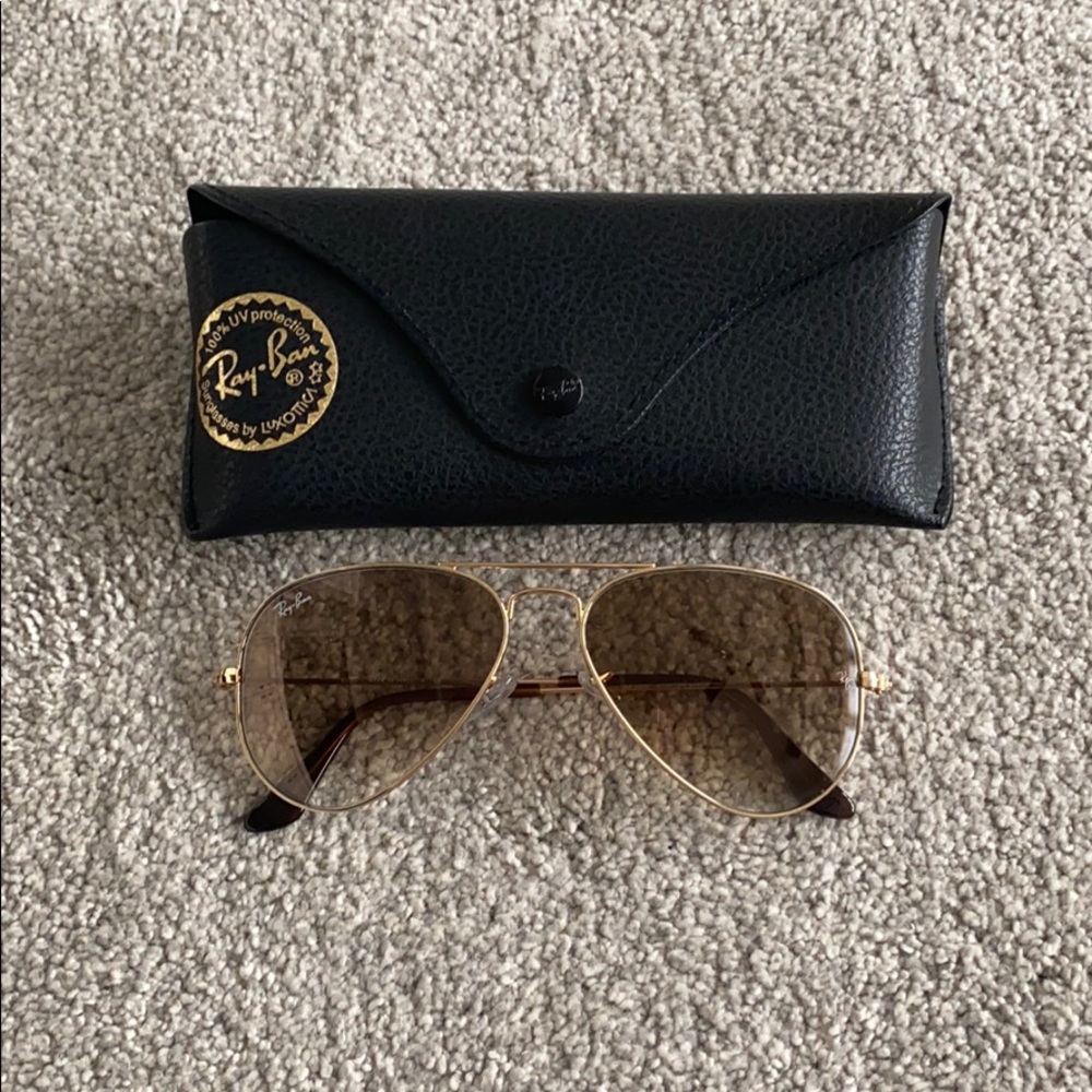 AUTHENTIC WORN ONCE RAY BAN AVIATOR SUNGLASSES